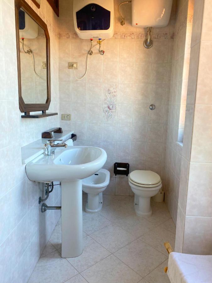 Lovely Home 5 Min Walk To The Beach, 3 Bedrooms Ample Outdoor Relax And Wifi 캐피타나 외부 사진
