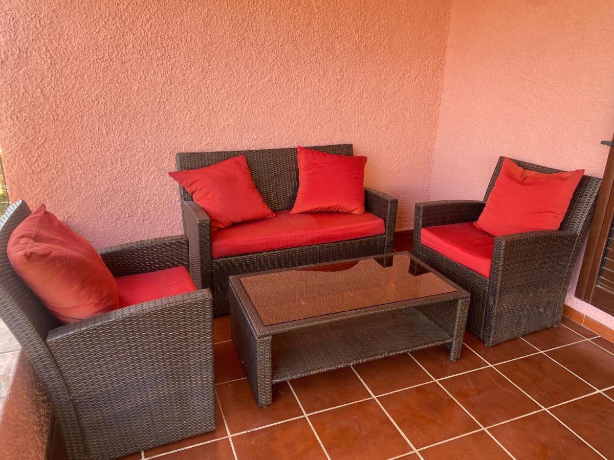 Lovely Home 5 Min Walk To The Beach, 3 Bedrooms Ample Outdoor Relax And Wifi 캐피타나 외부 사진