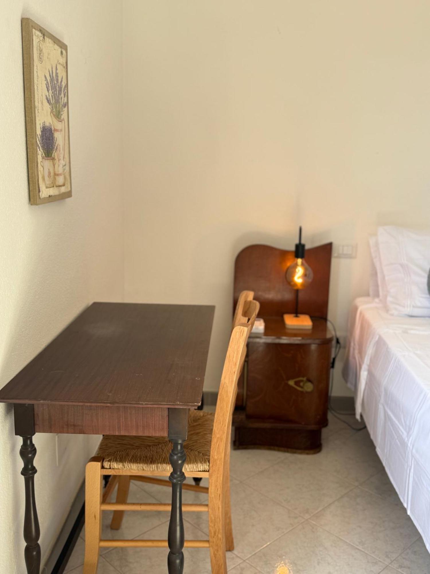 Lovely Home 5 Min Walk To The Beach, 3 Bedrooms Ample Outdoor Relax And Wifi 캐피타나 외부 사진